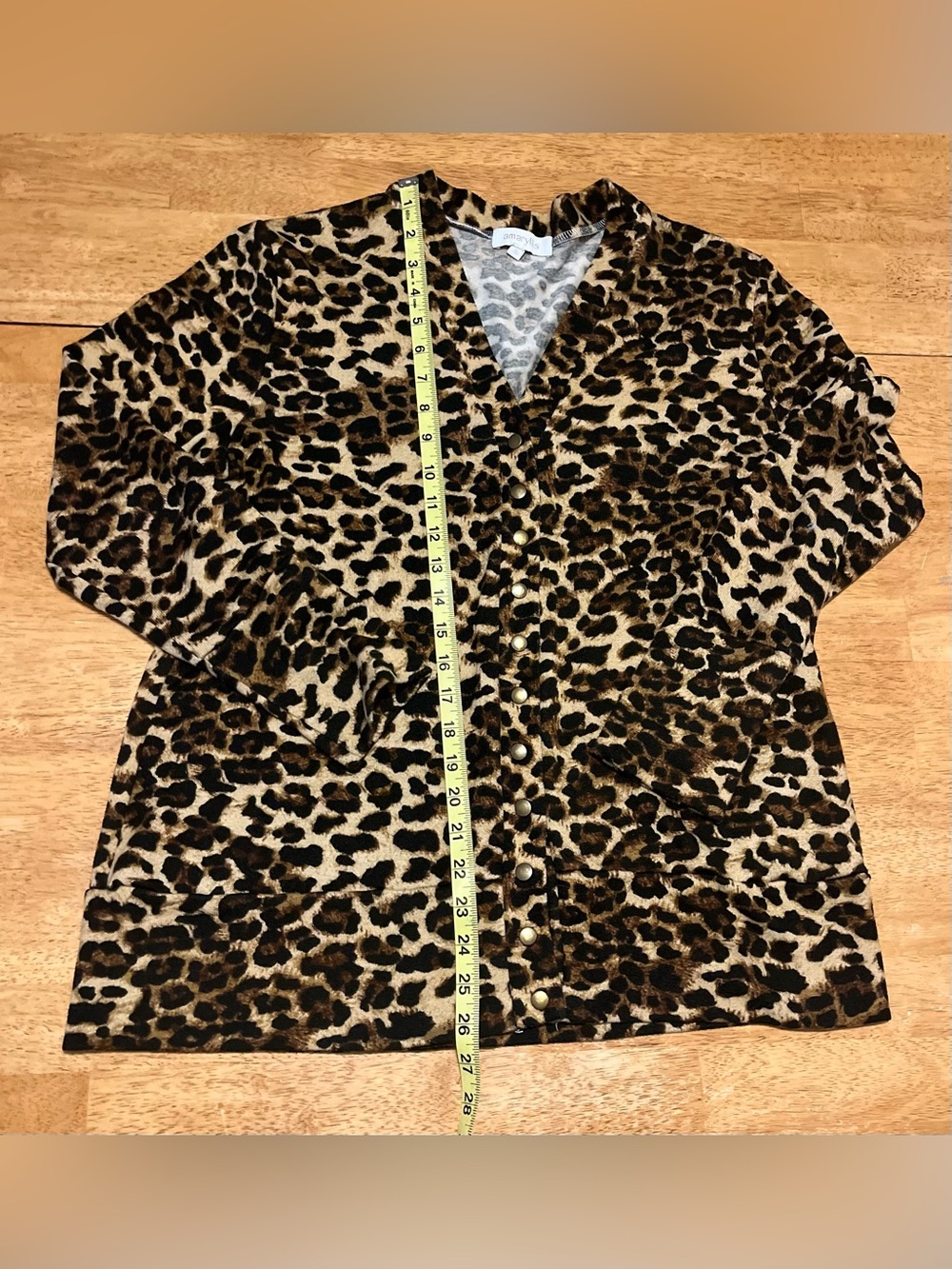 Amaryllis Leopard Print Button-Front Women's Top in Brown & Tan, XL - Picture 4 of 6